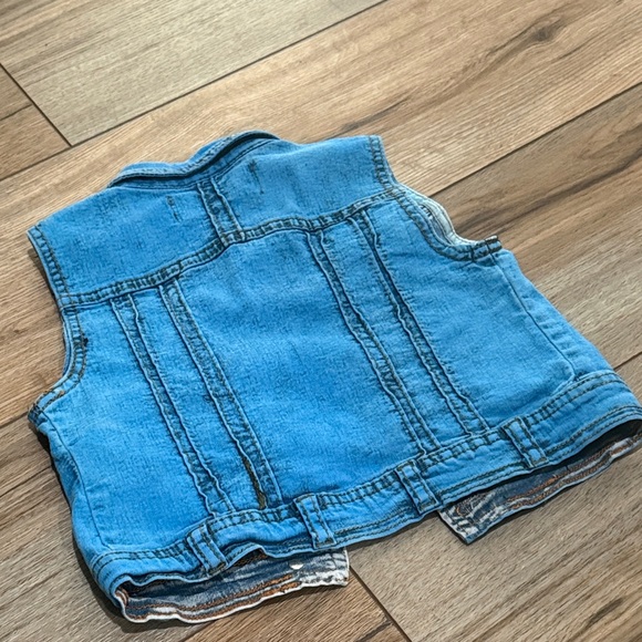 Blue Denim Kids Vest size 2t - Picture 5 of 5